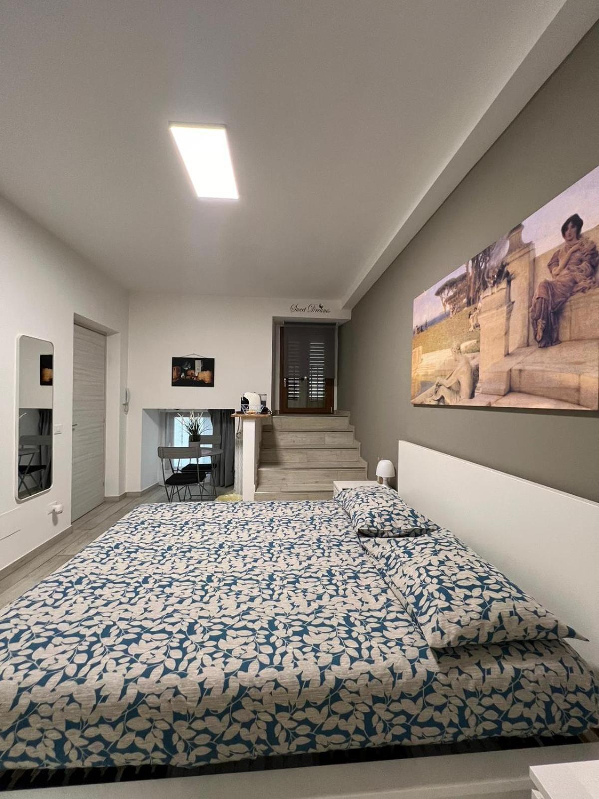 La Tule Hotel โปโปลิ ภายนอก รูปภาพ